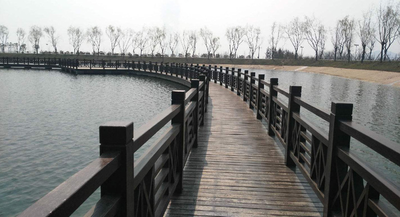 大连防腐木护栏厂家